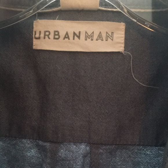 Men’s Large Casual button down - Picture 3 of 3